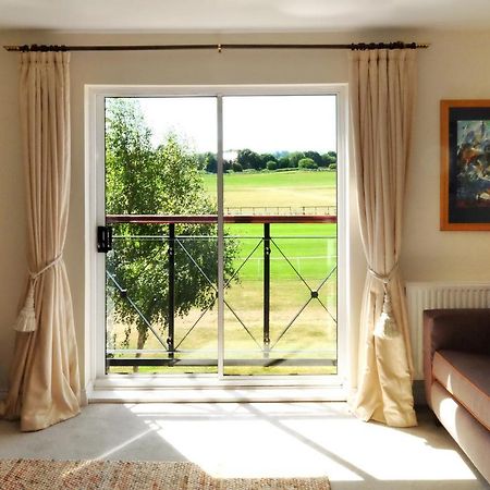 47 Wetherby Way, 3 Bedrooms, Sleeps 6, Easy Walk To Town, Parking, Self Catering, Great View Stratford-upon-Avon Exterior photo